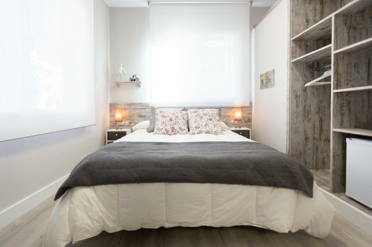 Urban Sabadell Hotel Ngoại thất bức ảnh